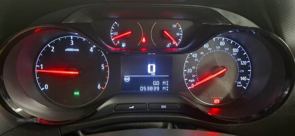 Jan 2018 Vauxhall Crossland X 1.6 Turbo D ecoTec SE 5dr [Start Stop]