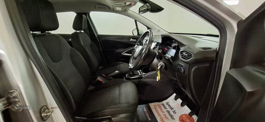 Jan 2018 Vauxhall Crossland X 1.6 Turbo D ecoTec SE 5dr [Start Stop]