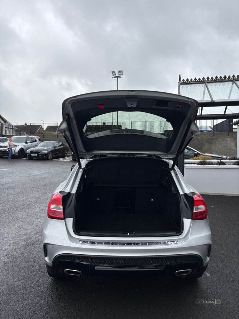 Sep 2015 Mercedes-Benz GLA GLA 220 CDI 4Matic AMG Line 5dr Auto [Executive]