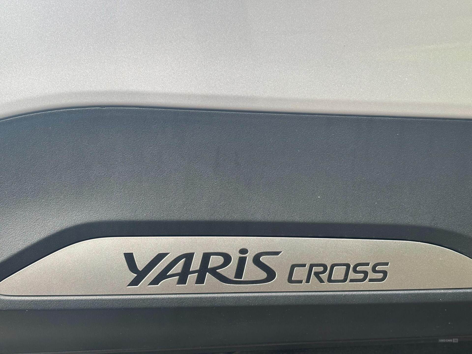 Apr 2025 Toyota Yaris Cross 1.5 Hybrid Design 5dr CVT