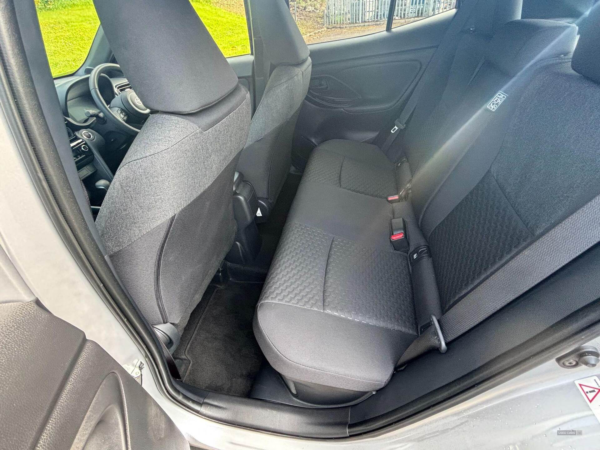 Apr 2025 Toyota Yaris Cross 1.5 Hybrid Design 5dr CVT
