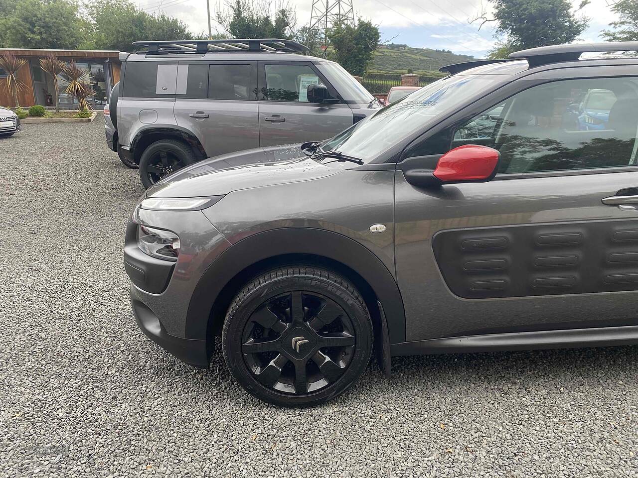 Oct 2017 Citroen C4 Cactus 1.2 PureTech [82] Flair 5dr