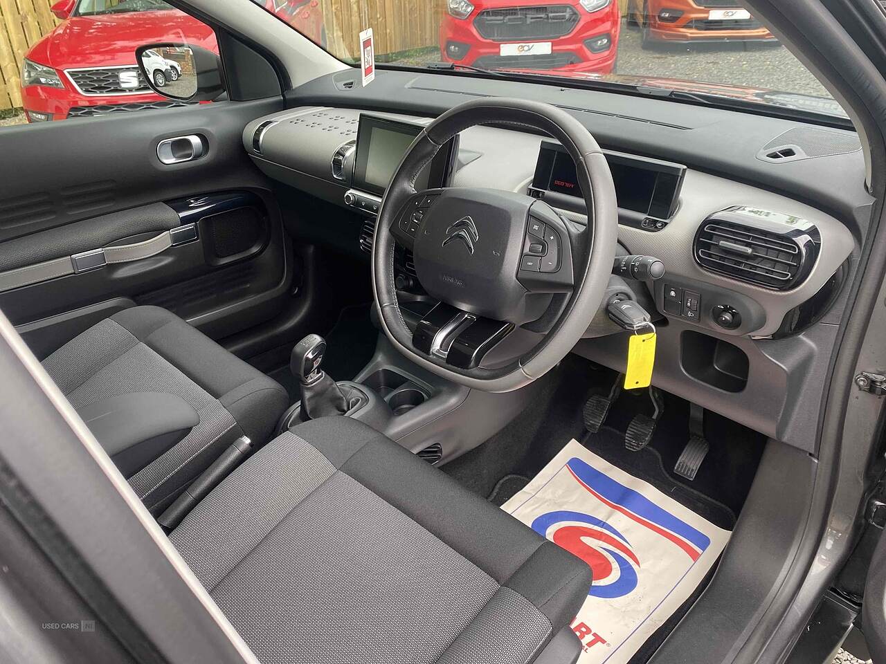 Oct 2017 Citroen C4 Cactus 1.2 PureTech [82] Flair 5dr