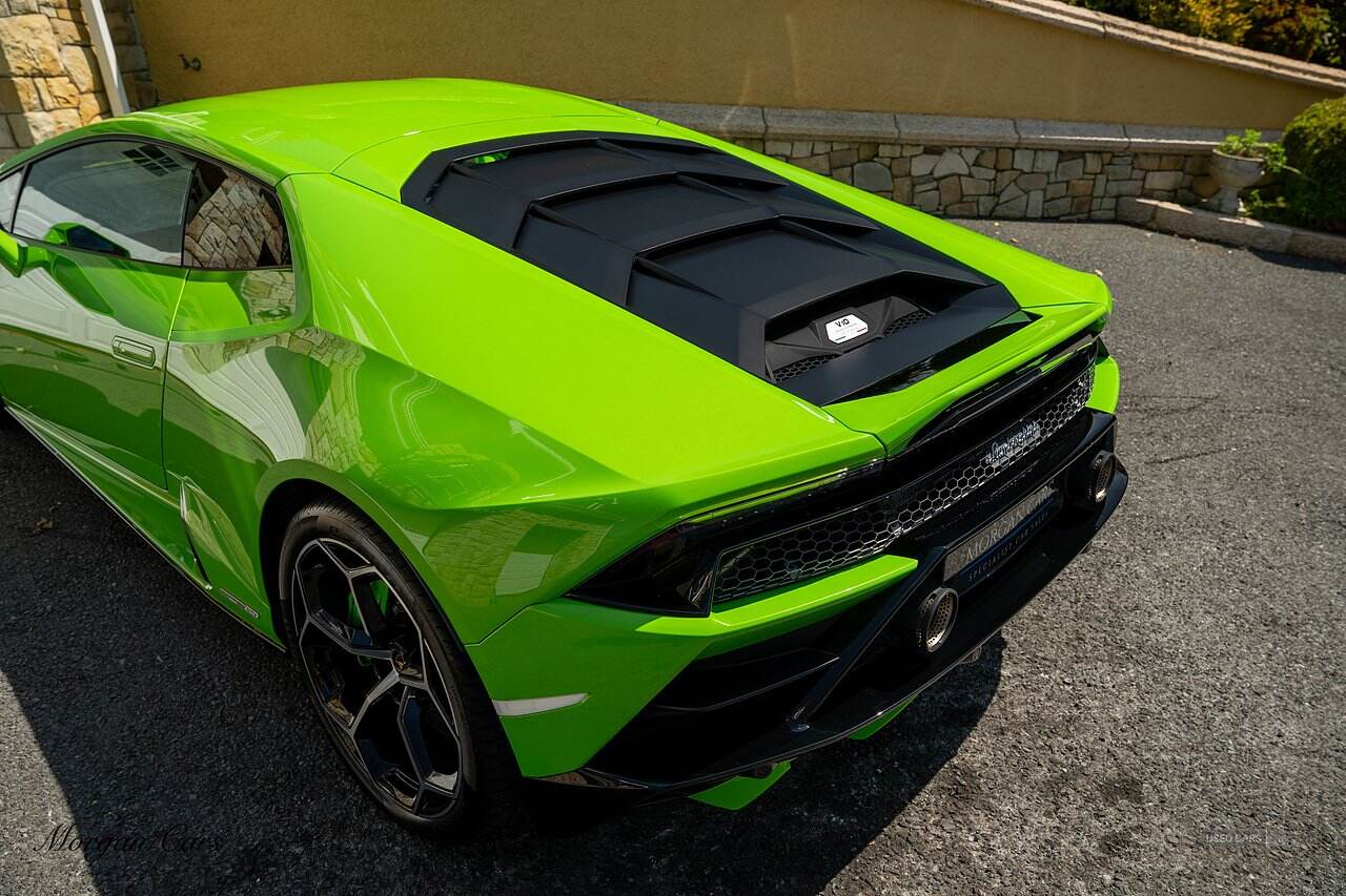 Apr 2022 Lamborghini Huracan 5.2 V10 640 2dr Auto AWD