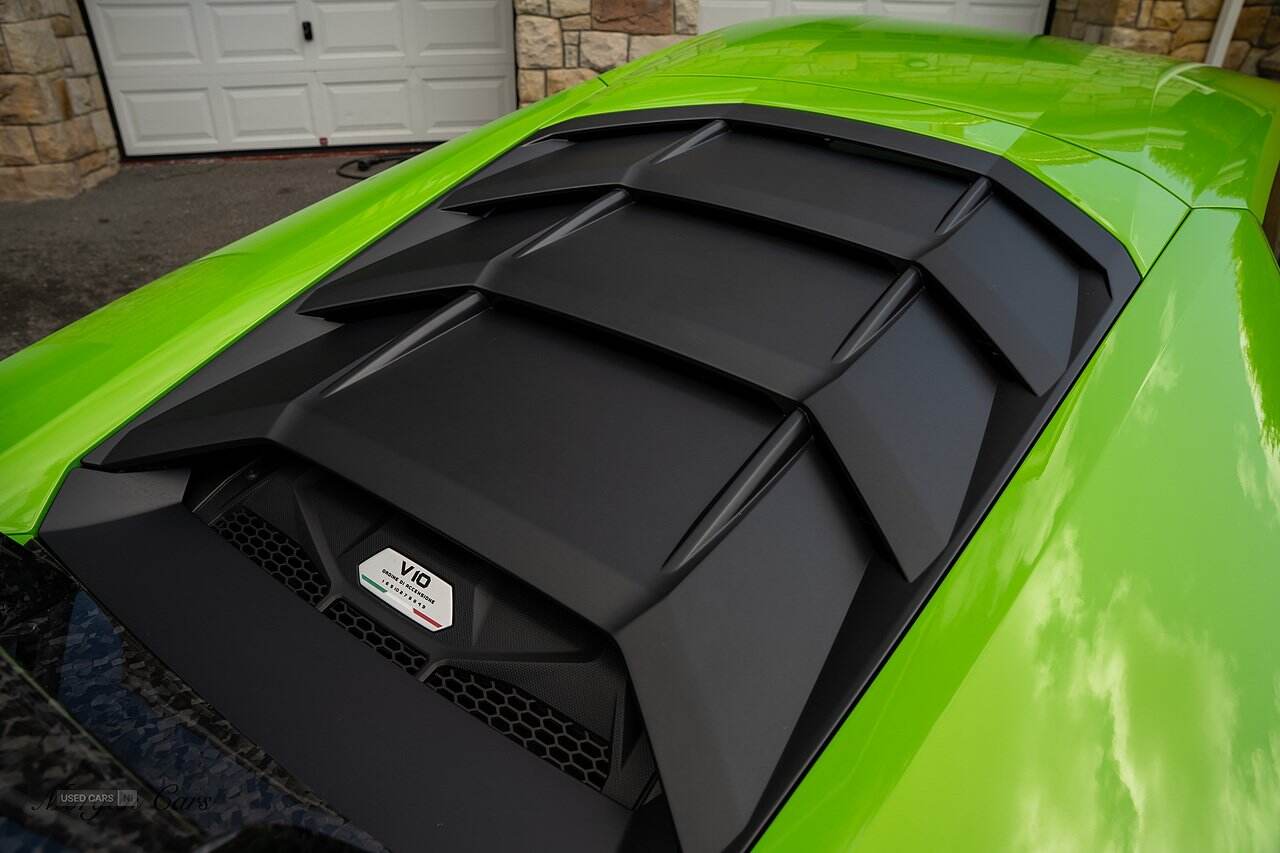 Apr 2022 Lamborghini Huracan 5.2 V10 640 2dr Auto AWD