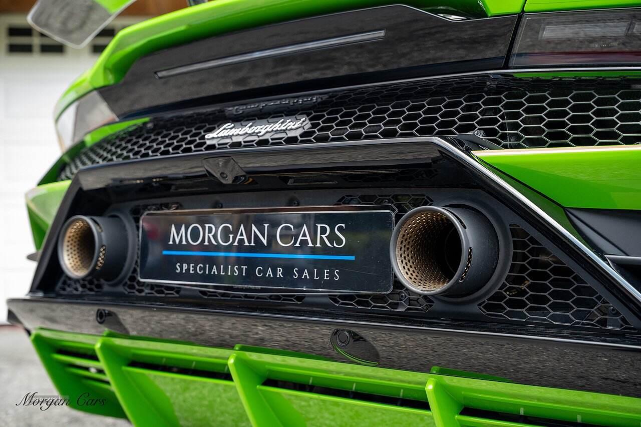 Apr 2022 Lamborghini Huracan 5.2 V10 640 2dr Auto AWD