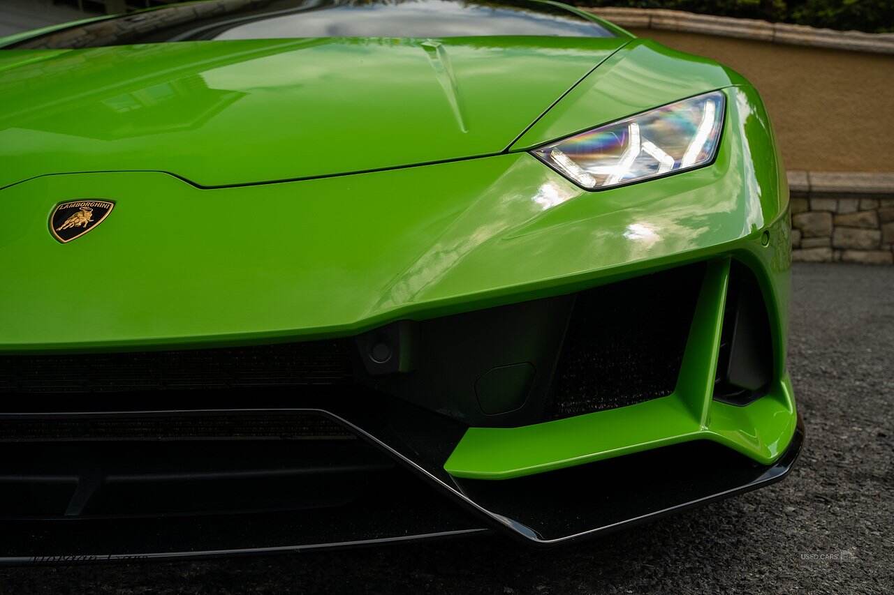 Apr 2022 Lamborghini Huracan 5.2 V10 640 2dr Auto AWD