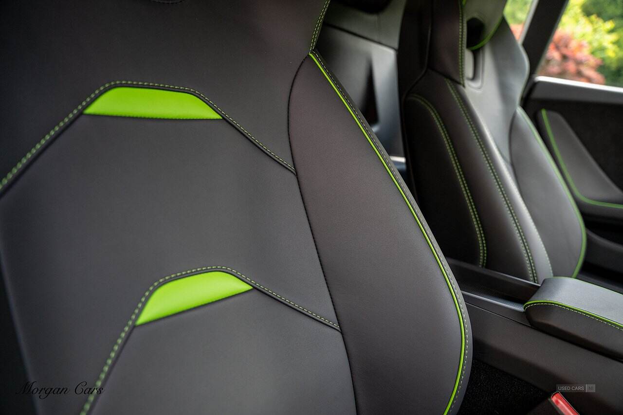 Apr 2022 Lamborghini Huracan 5.2 V10 640 2dr Auto AWD