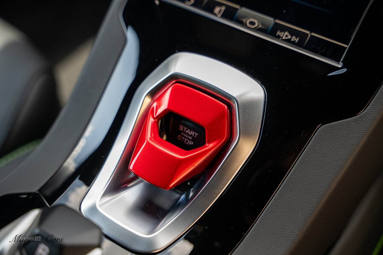 Apr 2022 Lamborghini Huracan 5.2 V10 640 2dr Auto AWD