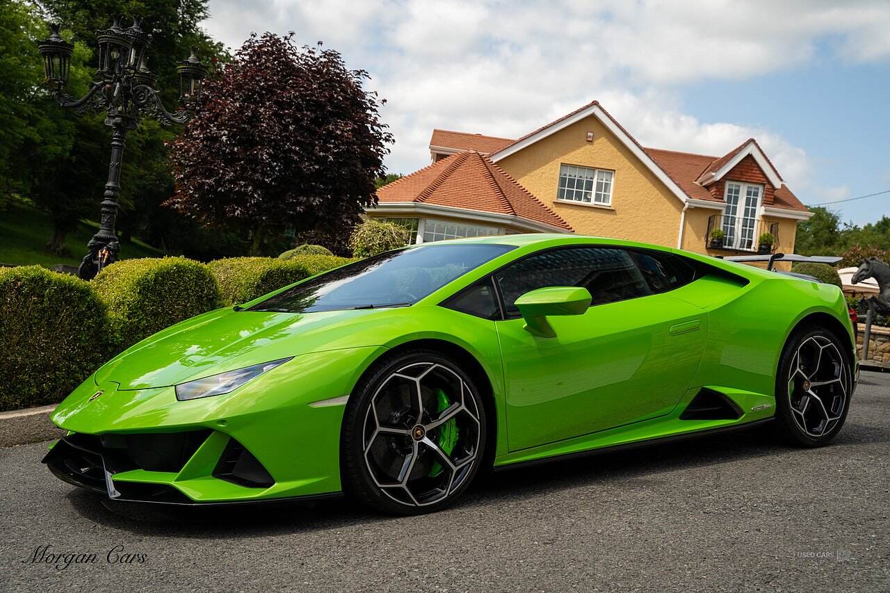 Apr 2022 Lamborghini Huracan 5.2 V10 640 2dr Auto AWD
