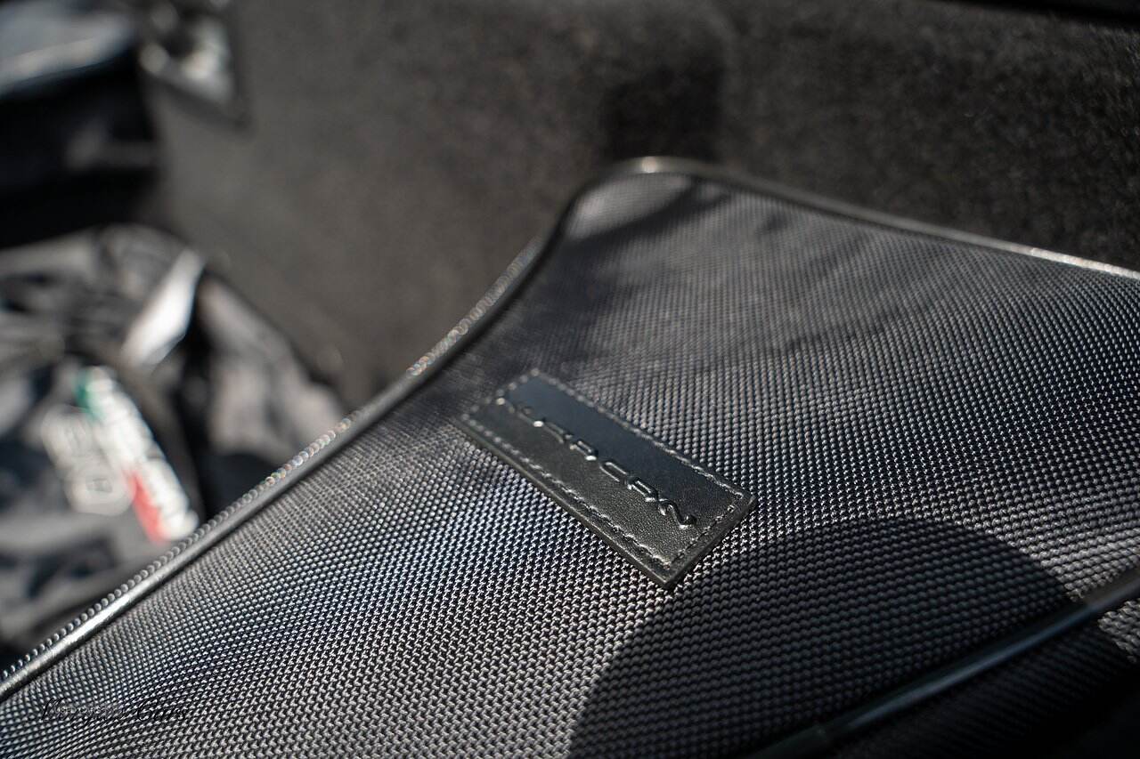 Apr 2022 Lamborghini Huracan 5.2 V10 640 2dr Auto AWD