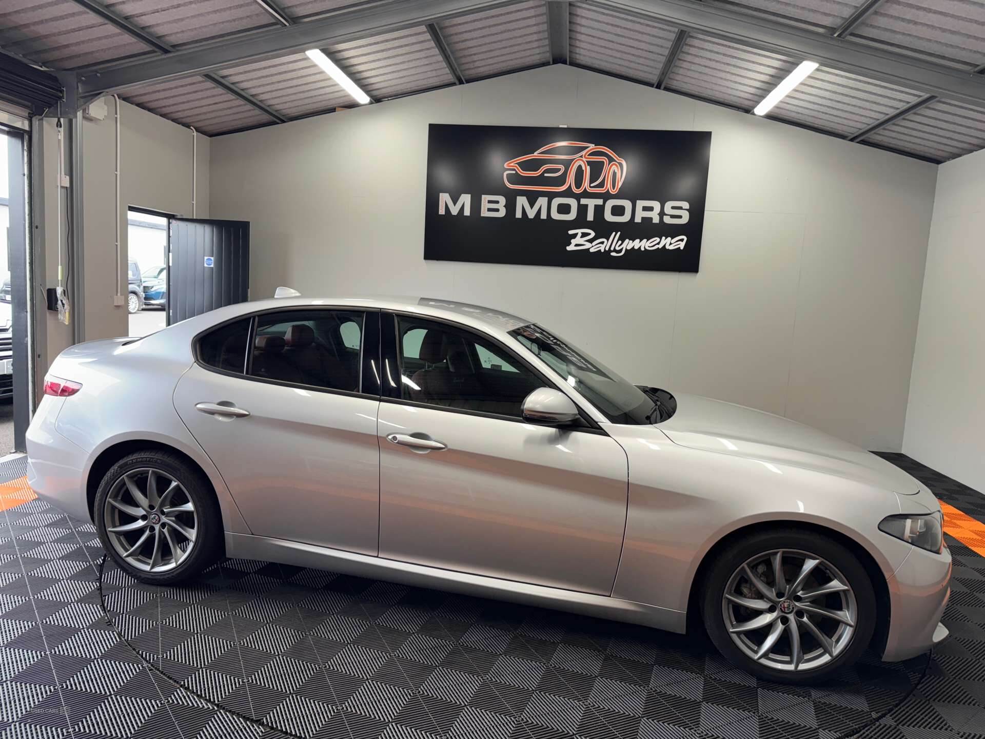 Mar 2018 Alfa Romeo Giulia 2.2 JTDM-2 180 Super 4dr Auto