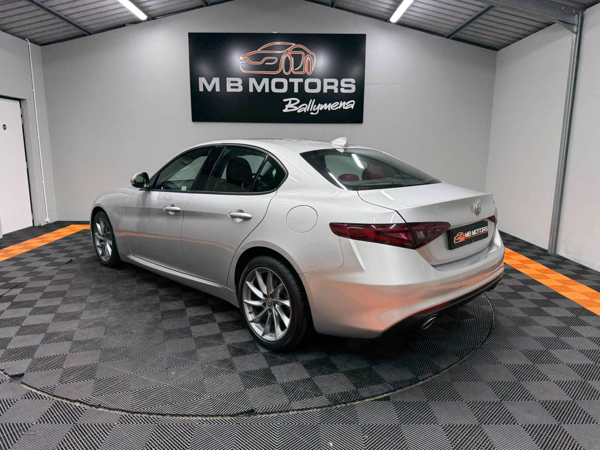 Mar 2018 Alfa Romeo Giulia 2.2 JTDM-2 180 Super 4dr Auto