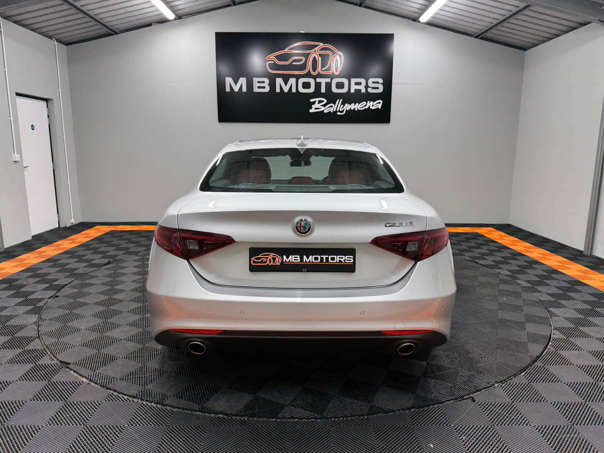 Mar 2018 Alfa Romeo Giulia 2.2 JTDM-2 180 Super 4dr Auto