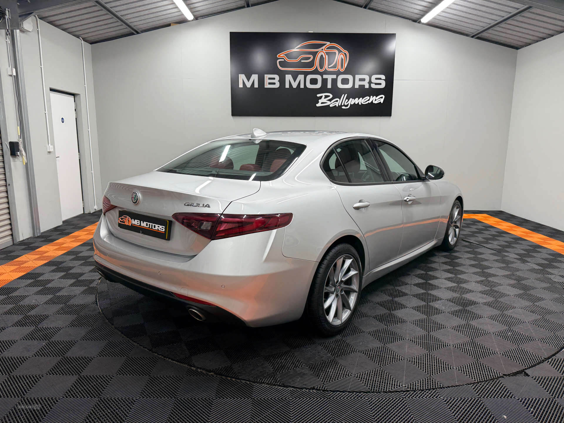 Mar 2018 Alfa Romeo Giulia 2.2 JTDM-2 180 Super 4dr Auto