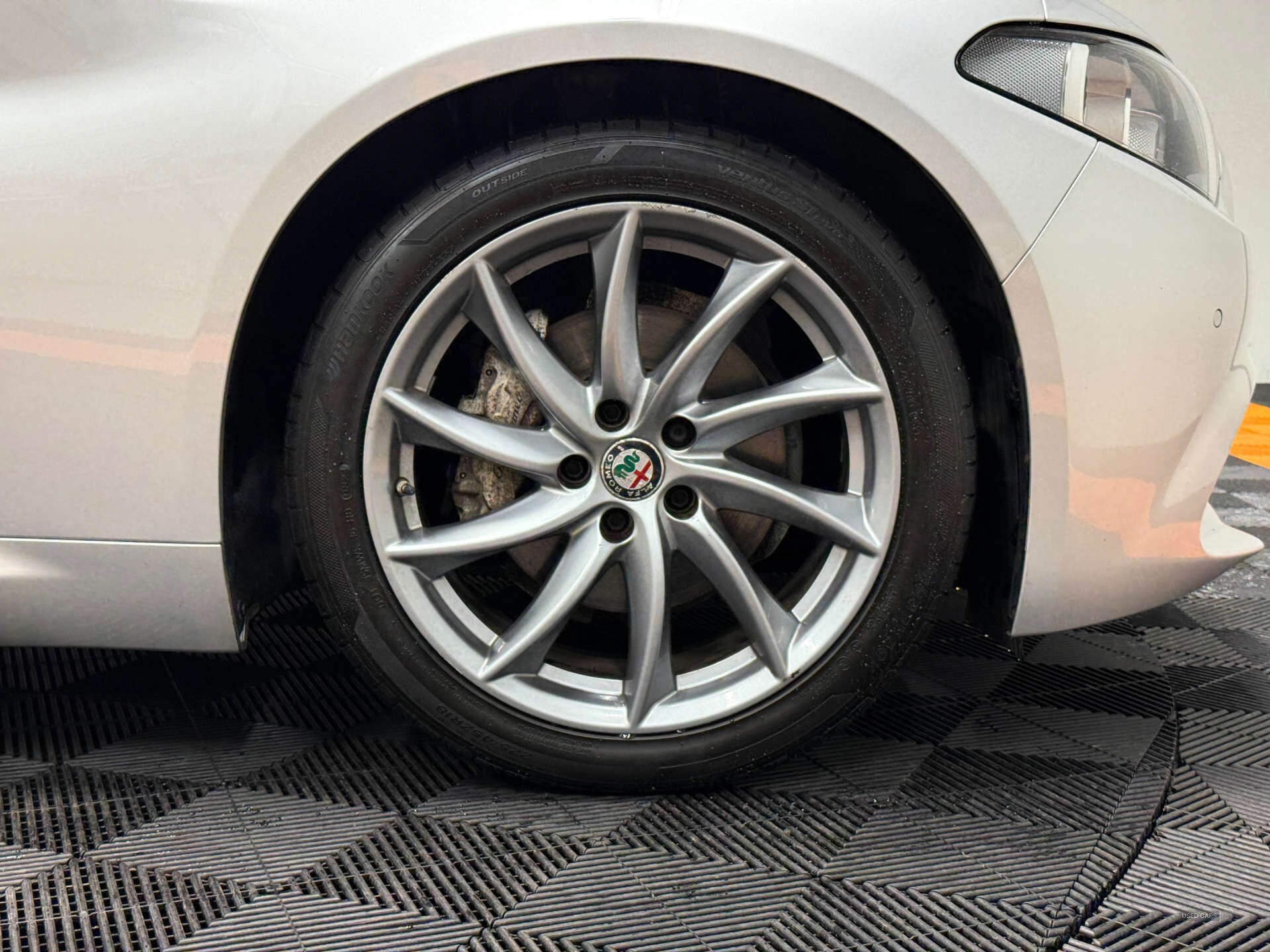 Mar 2018 Alfa Romeo Giulia 2.2 JTDM-2 180 Super 4dr Auto