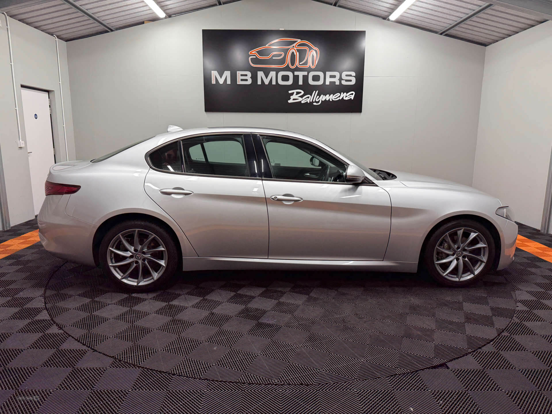 Mar 2018 Alfa Romeo Giulia 2.2 JTDM-2 180 Super 4dr Auto