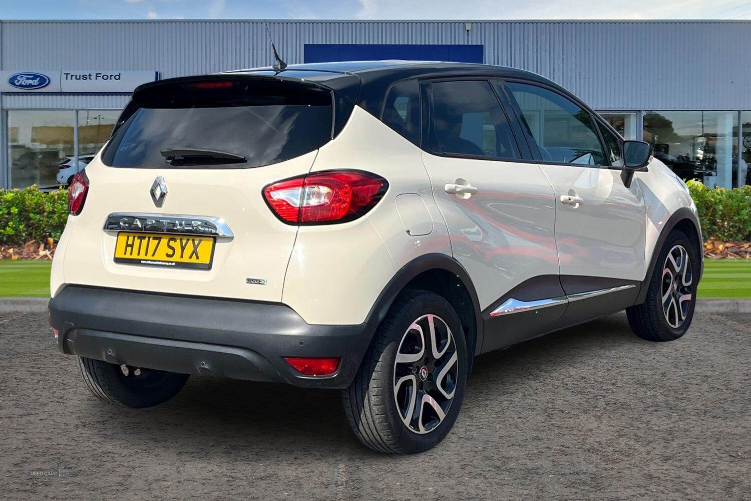 Jun 2017 Renault Captur 1.5 dCi 90 Dynamique S Nav 5dr