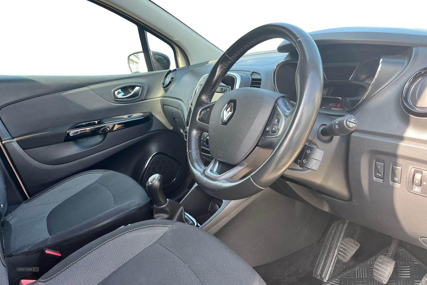 Jun 2017 Renault Captur 1.5 dCi 90 Dynamique S Nav 5dr