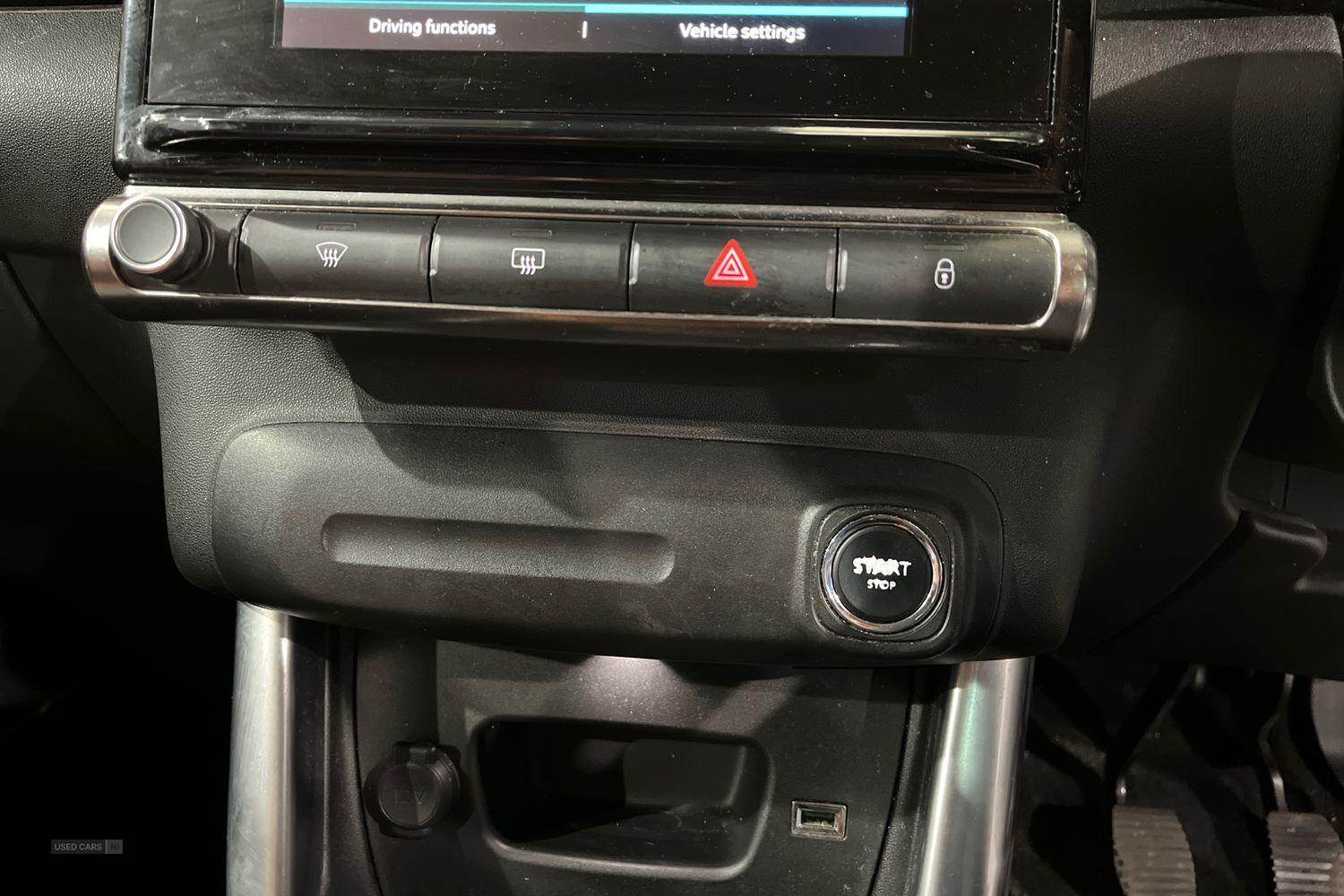 Apr 2018 Citroen C3 Aircross 1.2 PureTech 110 Flair 5dr