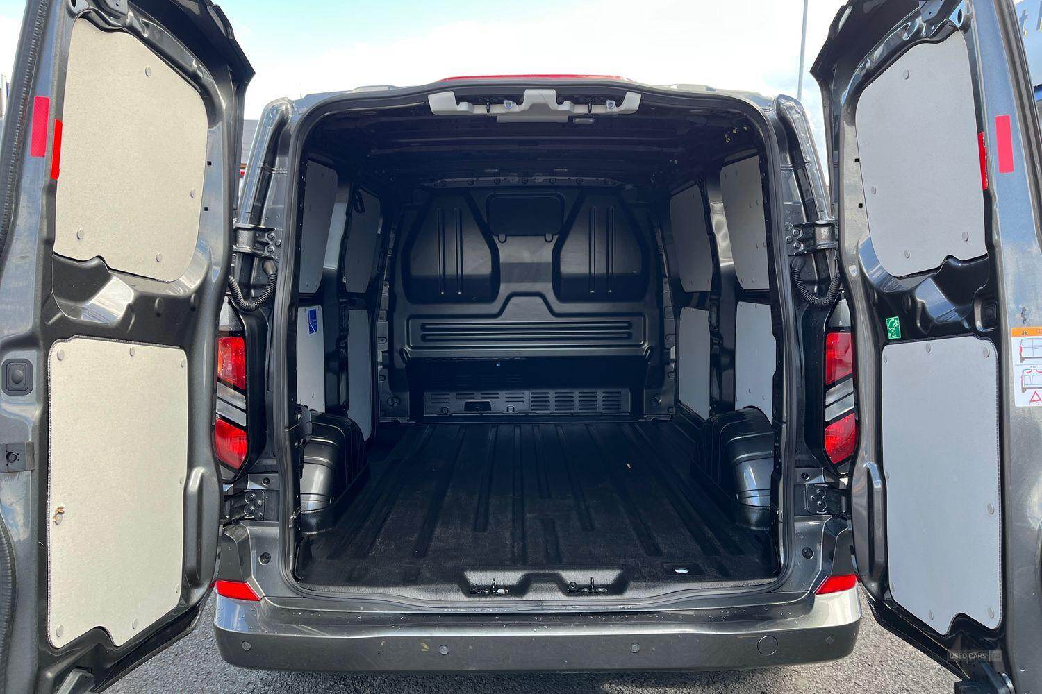 May 2024 Ford Transit Custom 2.0 EcoBlue 136ps H1 Van Limited