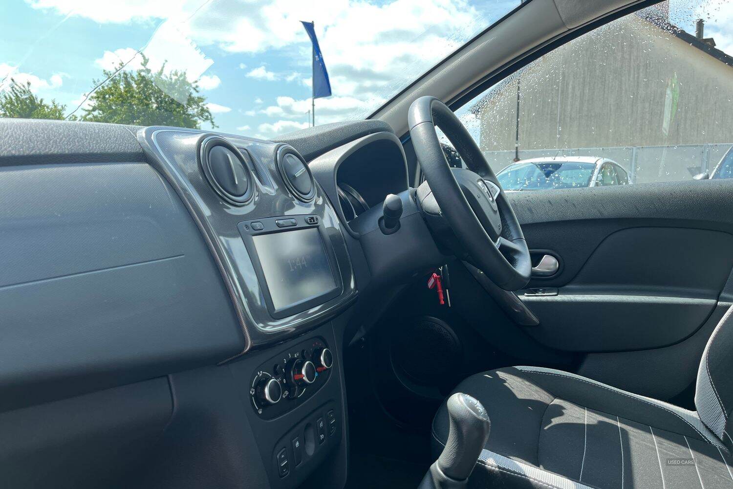 Apr 2019 Dacia Sandero Stepway 0.9 TCe Comfort 5dr