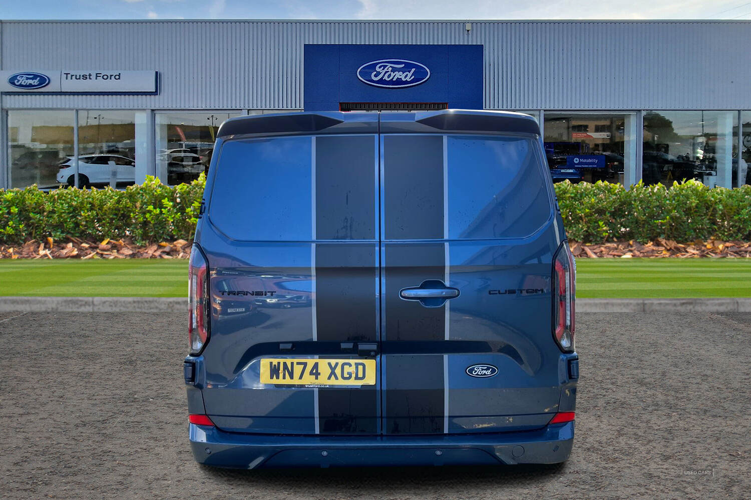 Sep 2024 Ford Transit Custom 2.0 EcoBlue 170ps H1 Van Sport Auto
