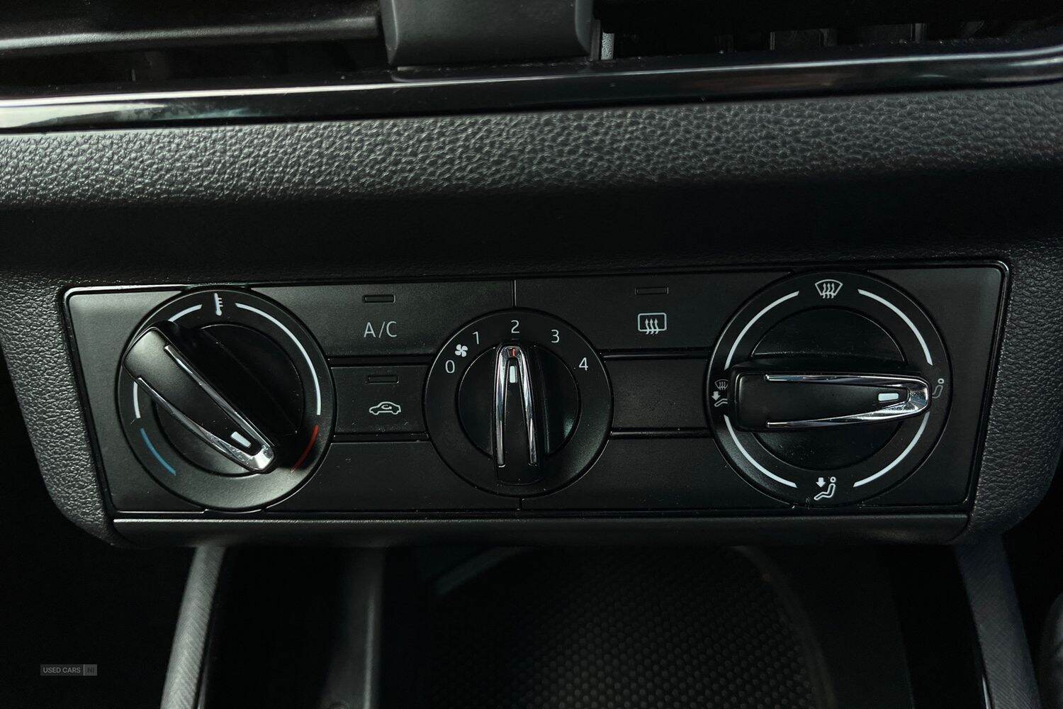 Feb 2023 Skoda Kamiq 1.0 TSI 110 SE Drive 5dr DSG