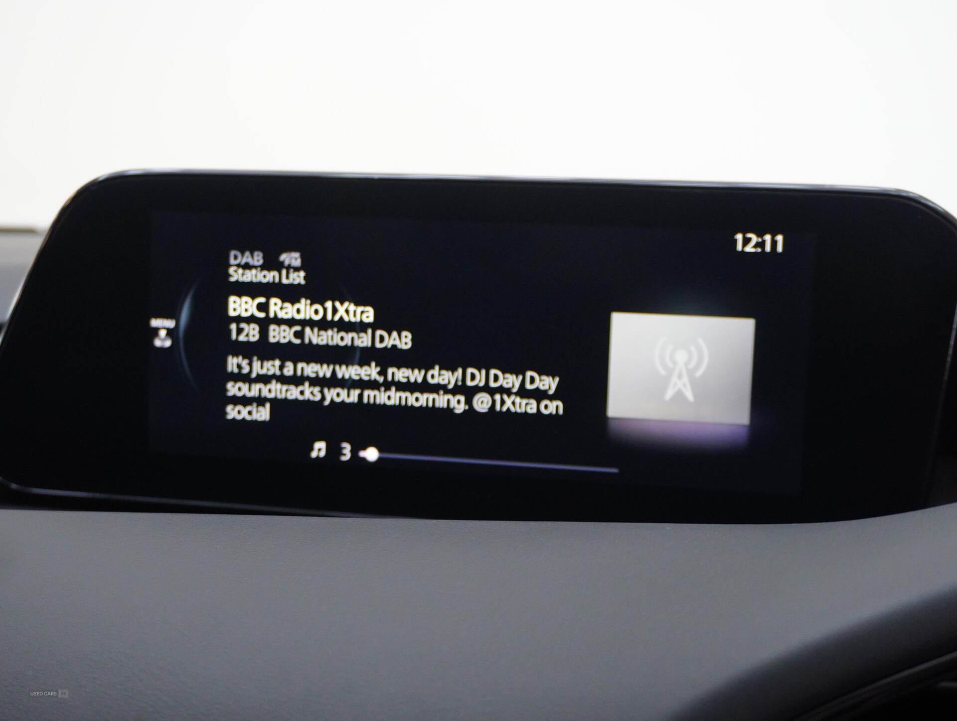 May 2021 Mazda 3 2.0 Skyactiv X MHEV Sport Lux 5dr