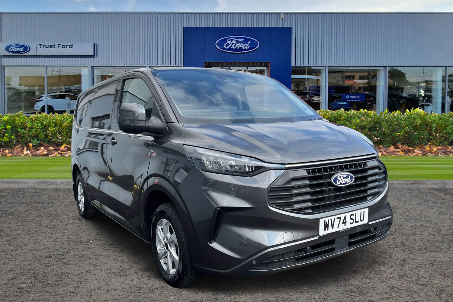 Sep 2024 Ford Transit Custom 2.0 EcoBlue 136ps H1 Van Limited Auto