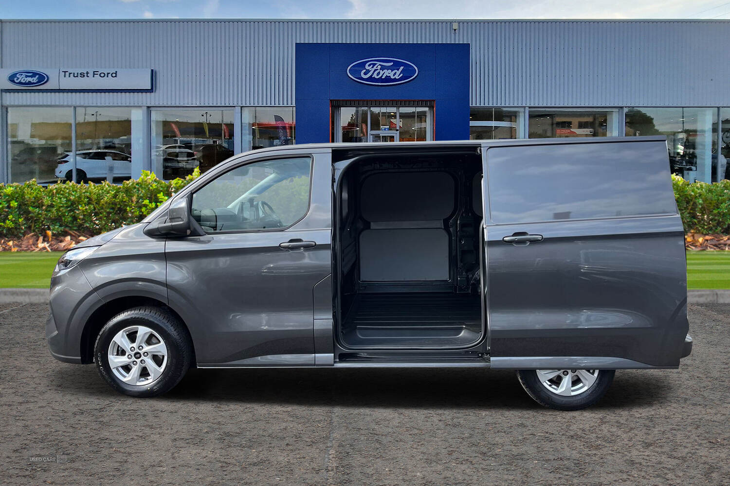 Sep 2024 Ford Transit Custom 2.0 EcoBlue 136ps H1 Van Limited Auto