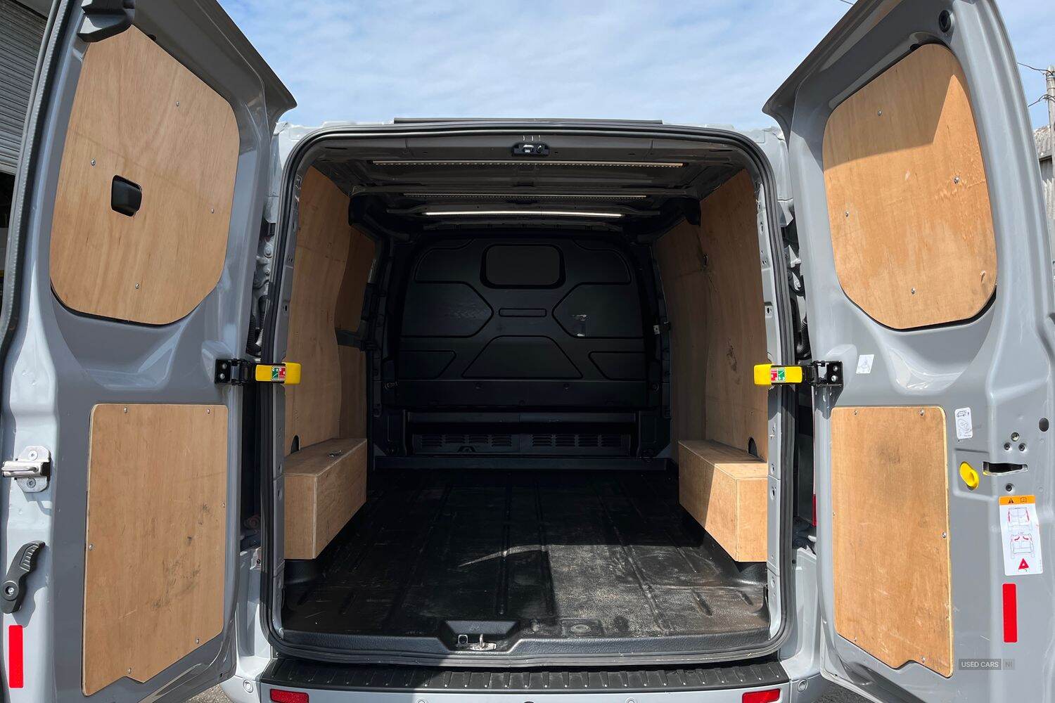 Jul 2023 Ford Transit Custom 2.0 EcoBlue 170ps Low Roof Sport Van