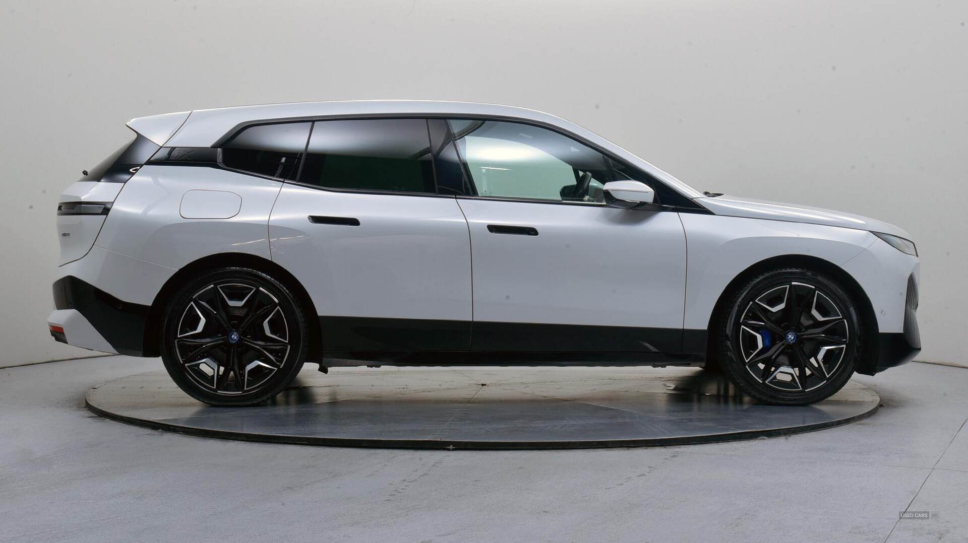 Nov 2021 BMW iX 240kW xDrive40 M Sport 76.6kWh 5dr Auto