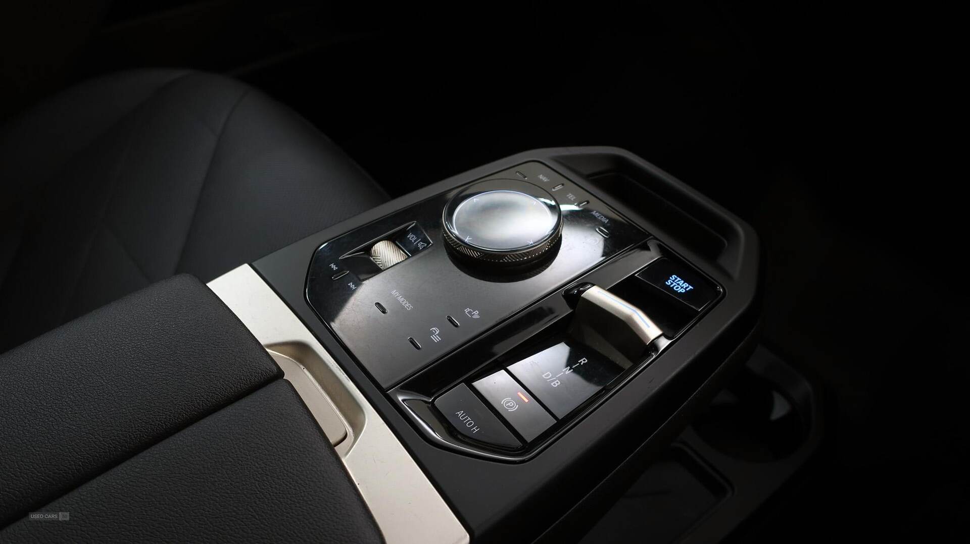 Nov 2021 BMW iX 240kW xDrive40 M Sport 76.6kWh 5dr Auto