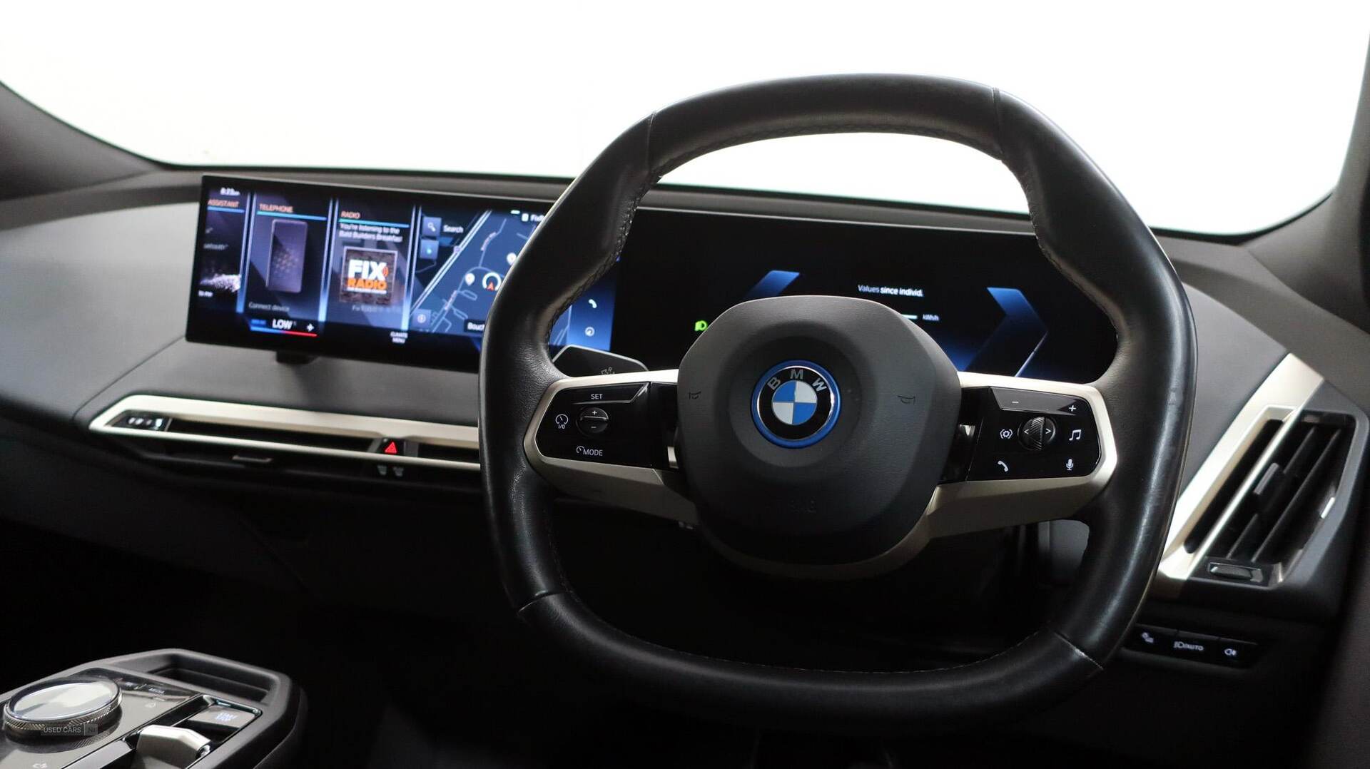 Nov 2021 BMW iX 240kW xDrive40 M Sport 76.6kWh 5dr Auto