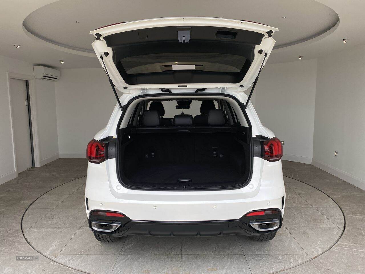 Apr 2024 MG Motor Uk HS 1.5 T-GDI 1.5 T-GDI SE 5dr