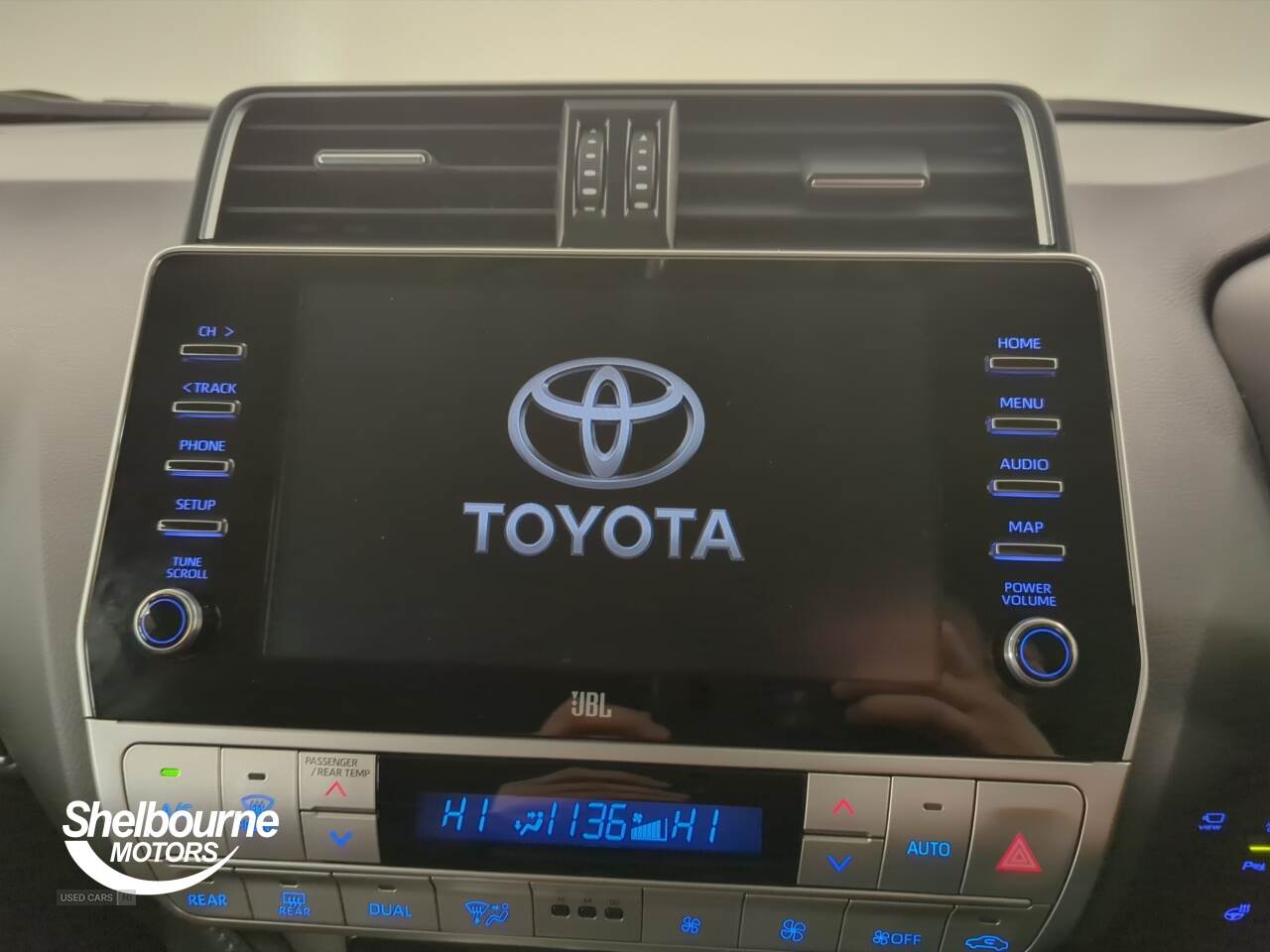 Aug 2023 Toyota Land Cruiser 2.8 D-4D 204 Invincible 5dr Auto 7 Seats [Sunroof]