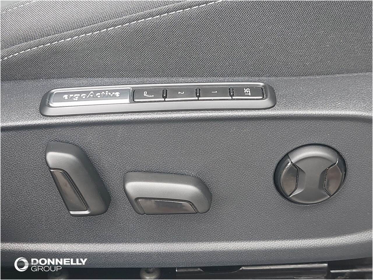 May 2022 Volkswagen Golf 2.0 TDI Life 5dr