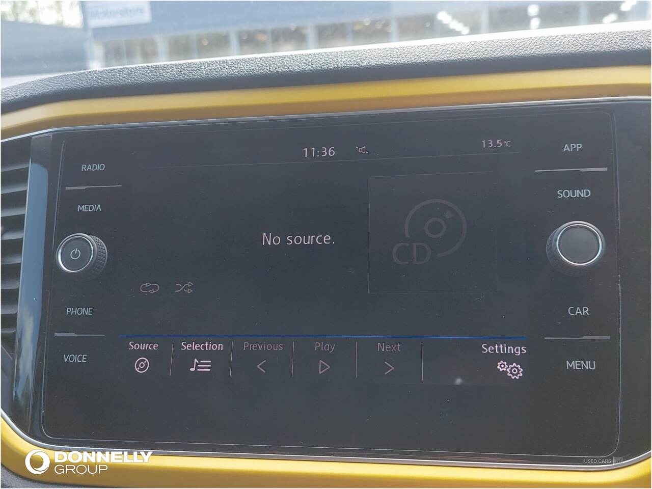 Feb 2018 Volkswagen T-Roc 1.0 TSI Design 5dr