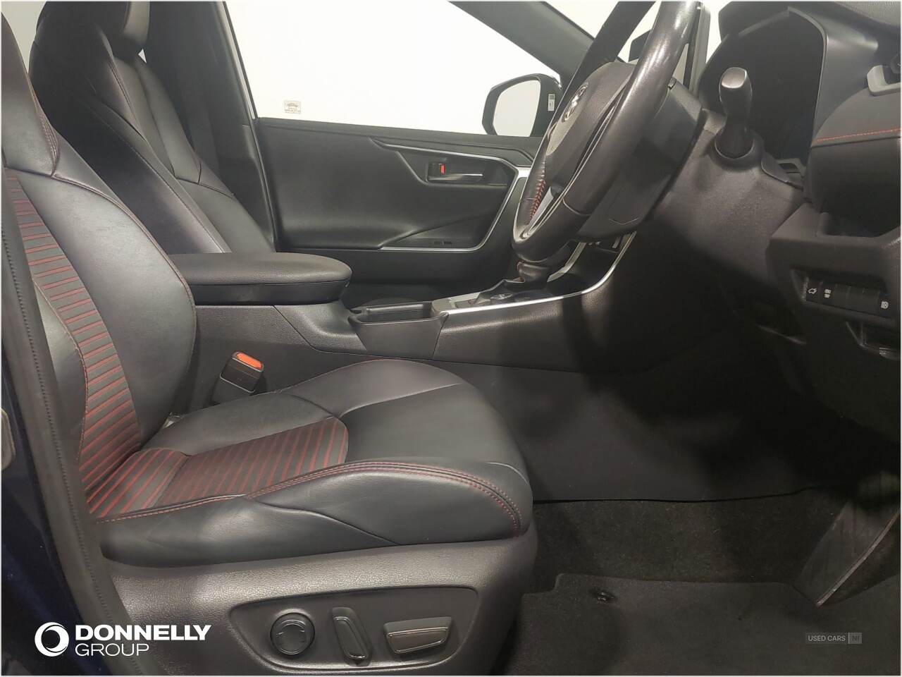 Mar 2023 Toyota RAV4 2.5 PHEV Dynamic 5dr CVT