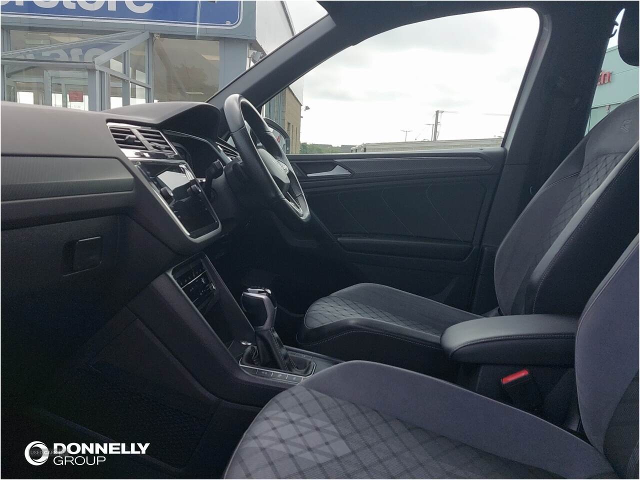 Mar 2021 Volkswagen Tiguan 2.0 TDI R-Line 5dr DSG