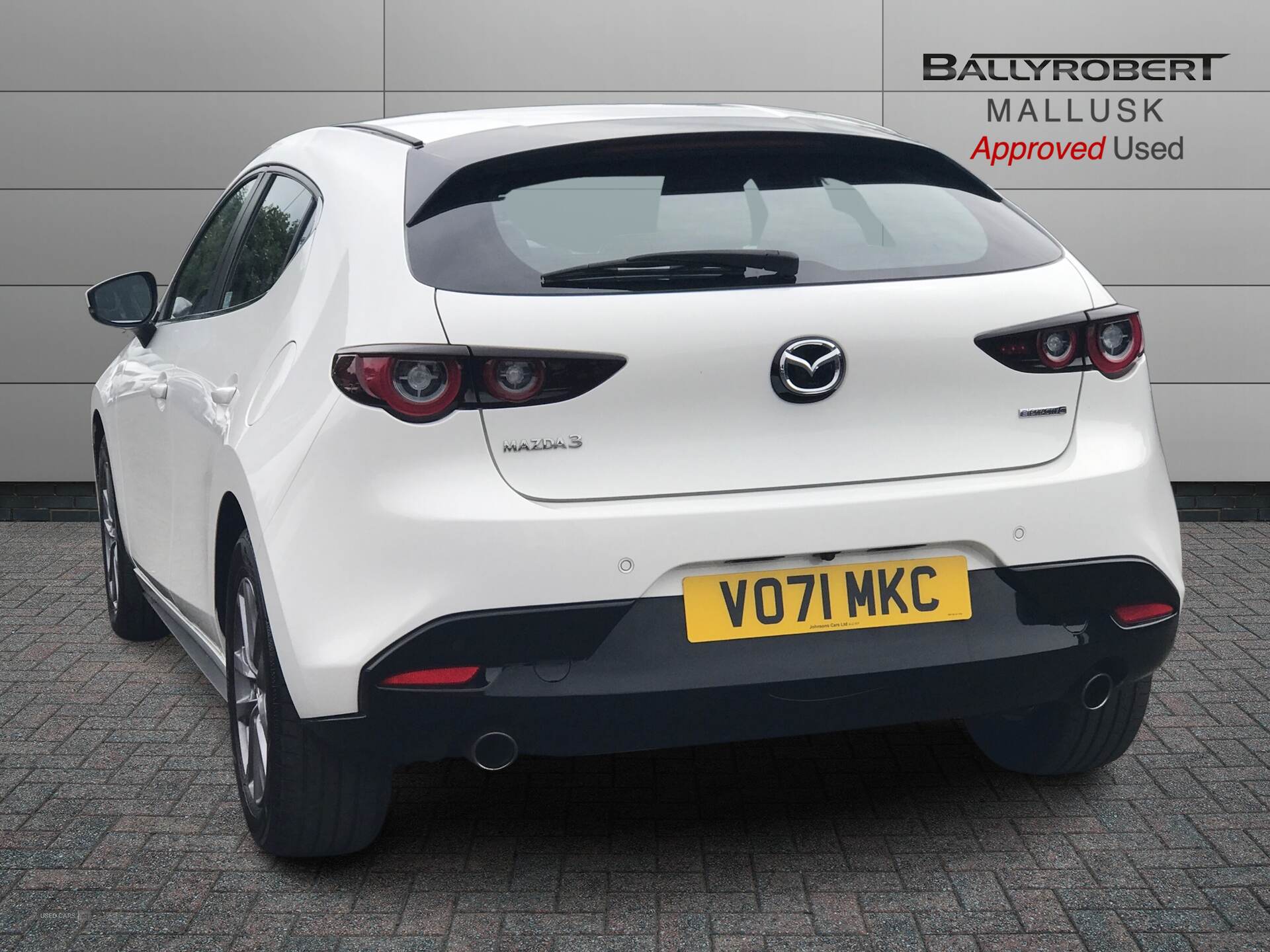 Feb 2022 Mazda 3 2.0 e-Skyactiv G MHEV SE-L Lux 5dr Auto