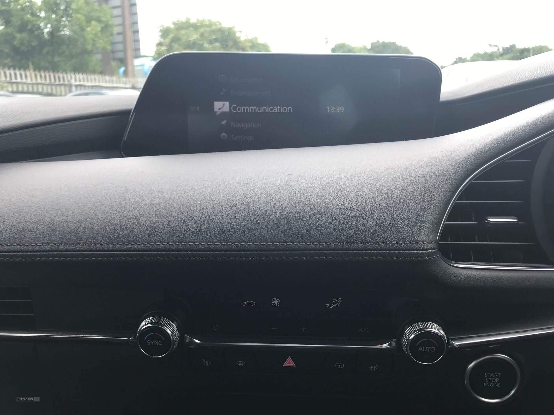 Feb 2022 Mazda 3 2.0 e-Skyactiv G MHEV SE-L Lux 5dr Auto