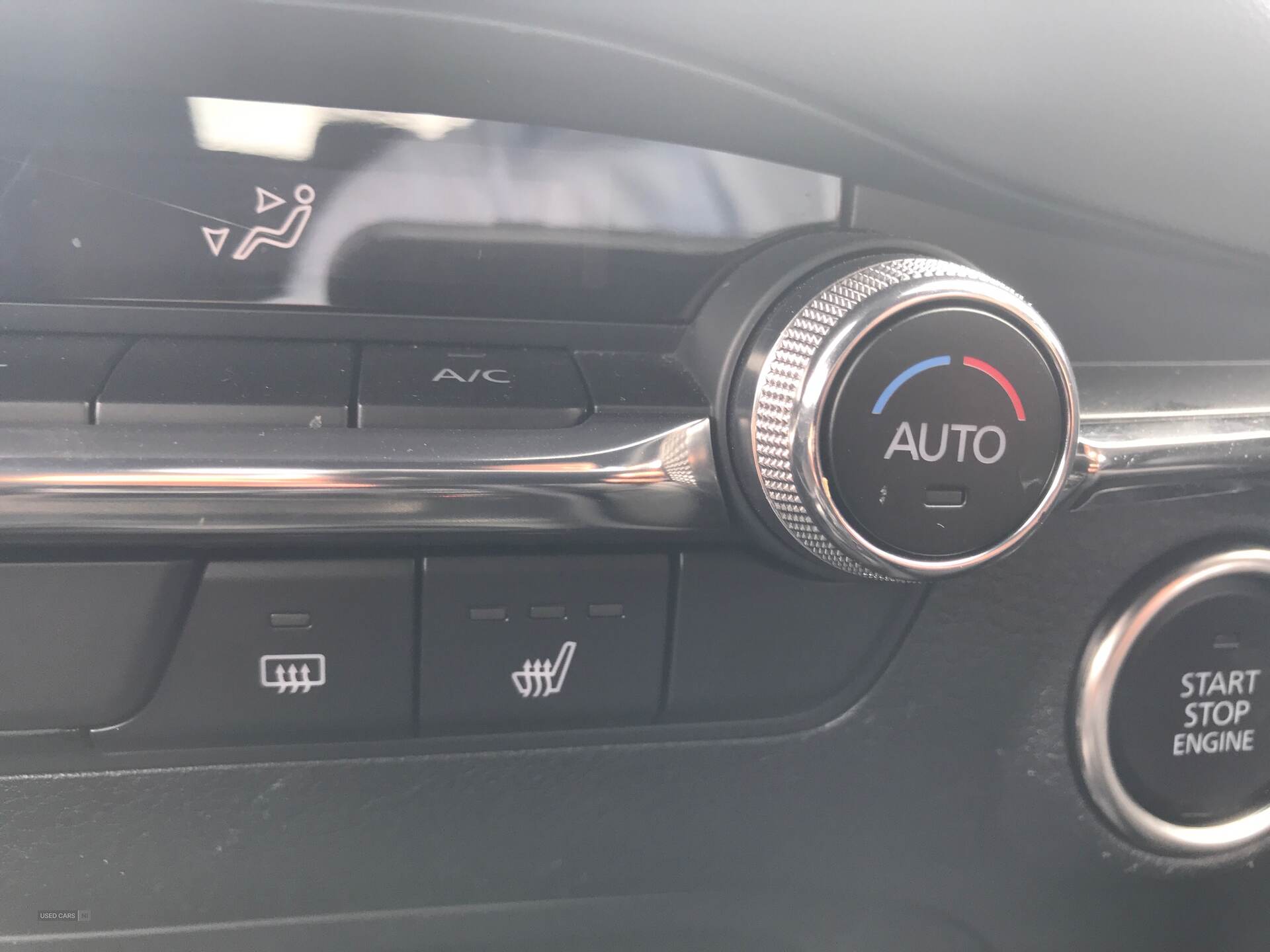 Feb 2022 Mazda 3 2.0 e-Skyactiv G MHEV SE-L Lux 5dr Auto
