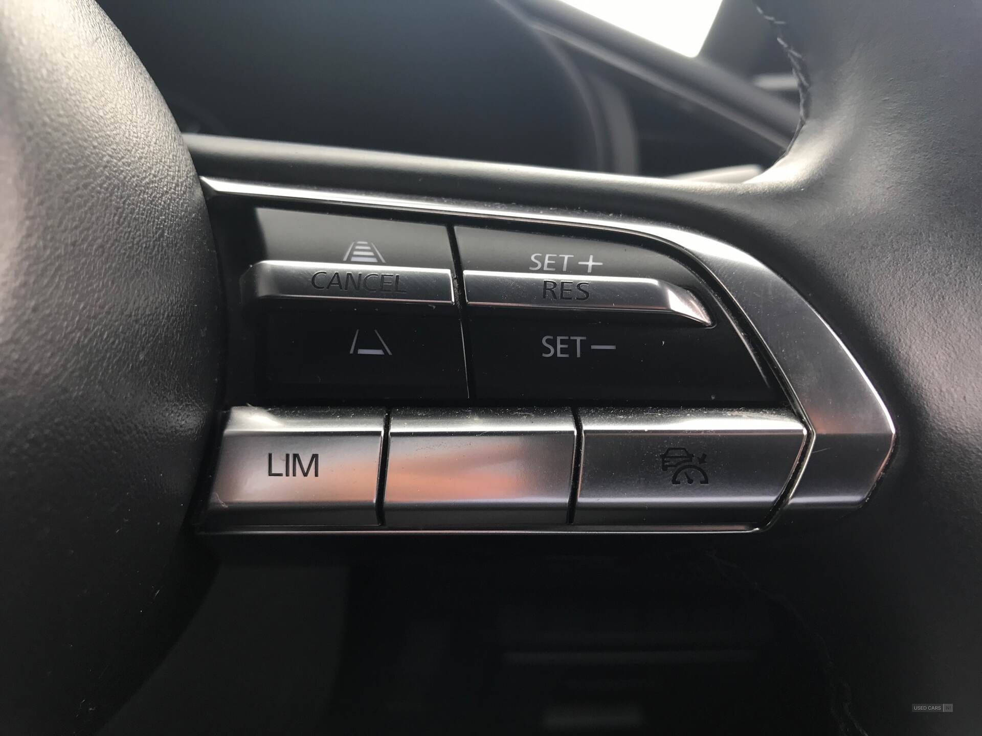 Feb 2022 Mazda 3 2.0 e-Skyactiv G MHEV SE-L Lux 5dr Auto