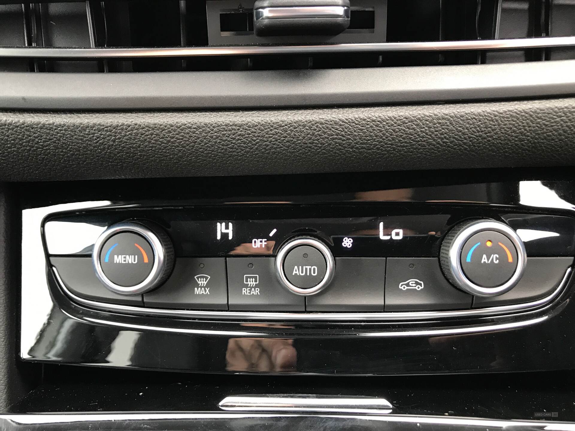 Mar 2023 Vauxhall Grandland 1.2 Turbo GS 5dr