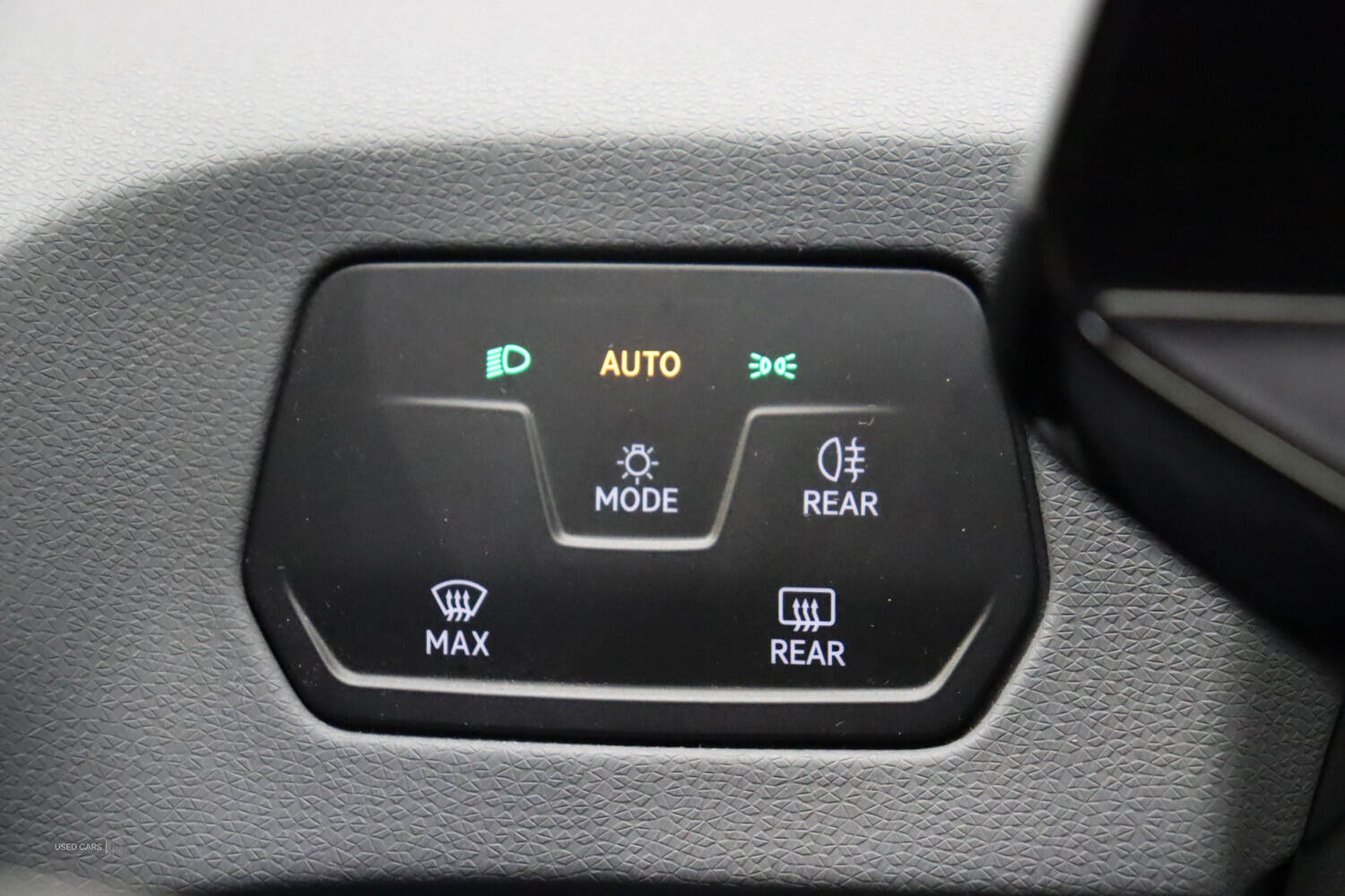 Mar 2022 Volkswagen ID.3 107KW Life Pro 58kWh 5dr Auto