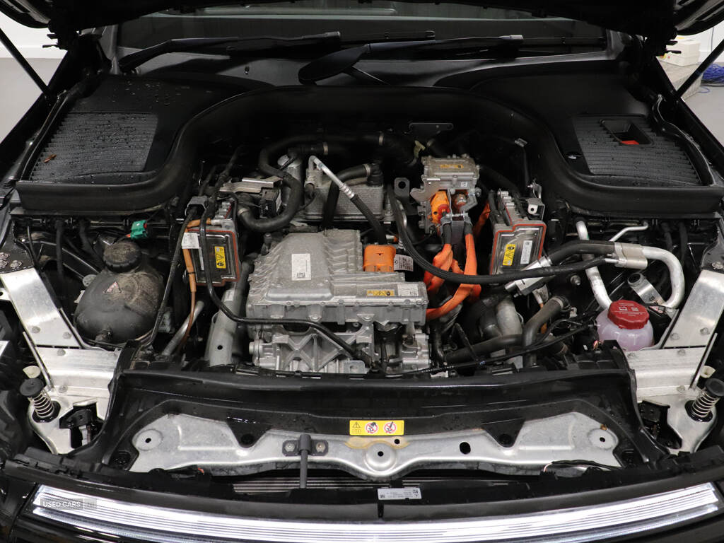 Apr 2022 Mercedes-Benz EQC EQC 400 300kW AMG Line Premium 80kWh 5dr Auto