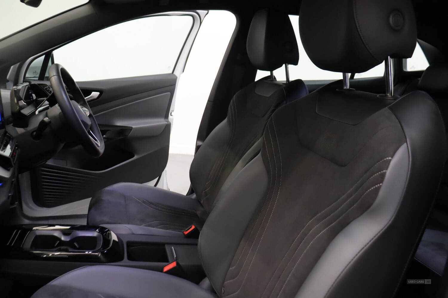 Jan 2024 Volkswagen ID.4 109kW Life Pure 52kWh 5dr Auto [110kW Ch]