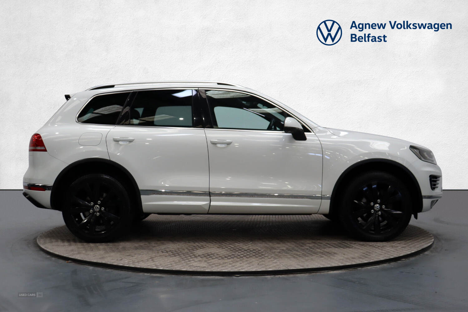 Jun 2017 Volkswagen Touareg 3.0 V6 TDI BlueMotion Tech 262 R-Line 5dr Tip Auto